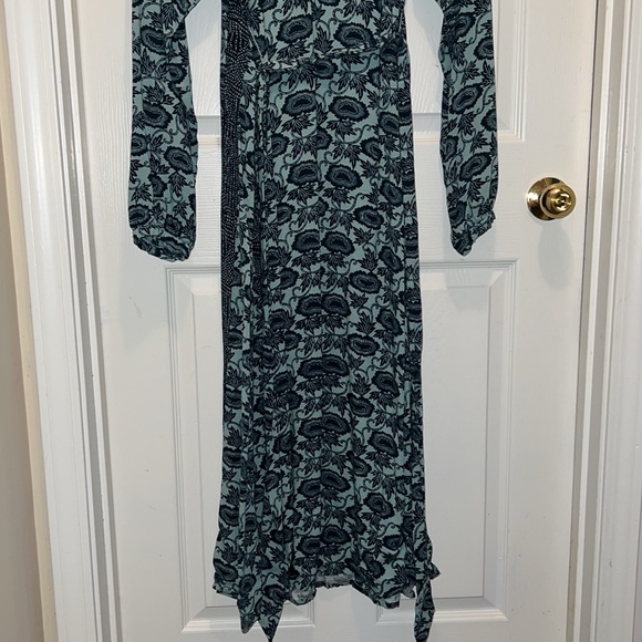 TARGET KNOX ROSE DRESS - Picture 4 of 8